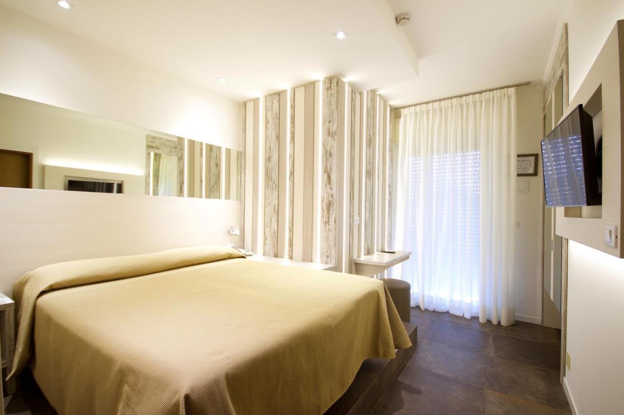Hotel Toledo Lido di Jesolo Esterno foto