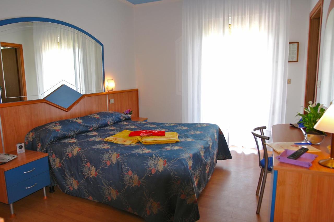 Hotel Toledo Lido di Jesolo Esterno foto